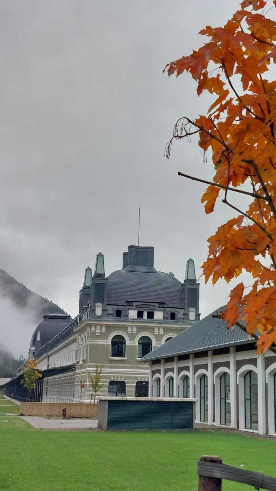 Mira Moleta Bienvenidos A * Canfranc